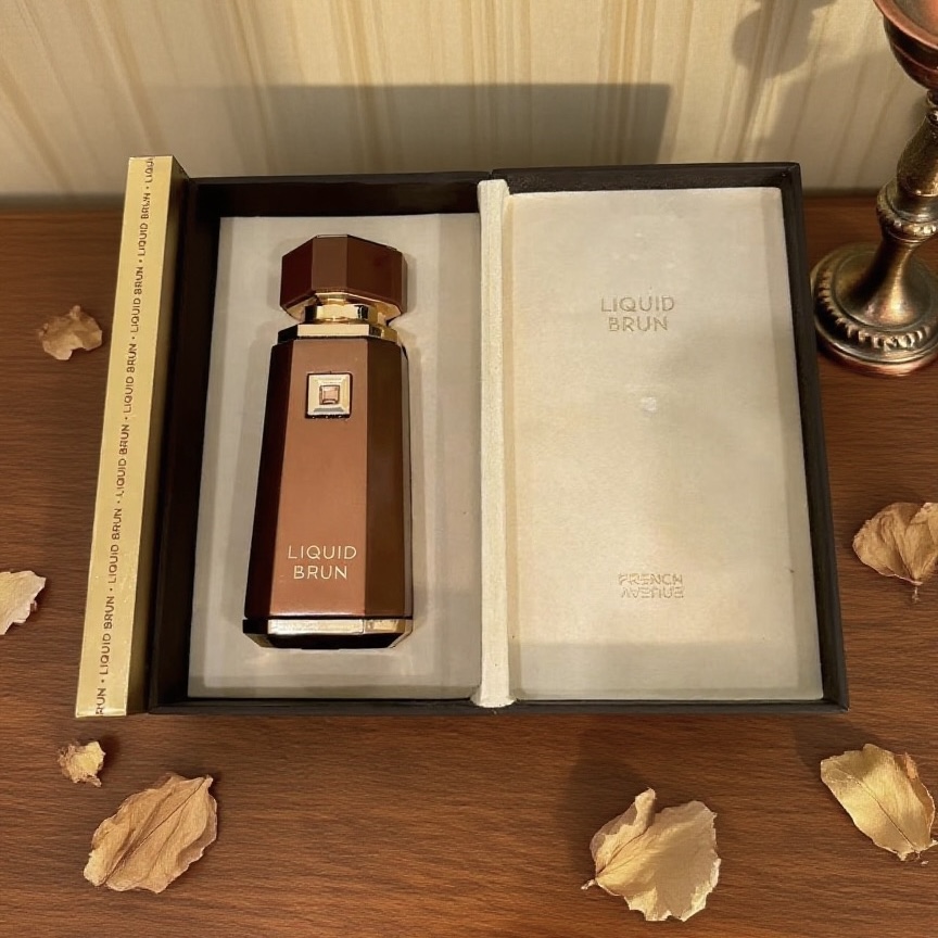 Fragrance World French Avenue  - Perfume Is Fragrance World บทวิจารณ์และราคา