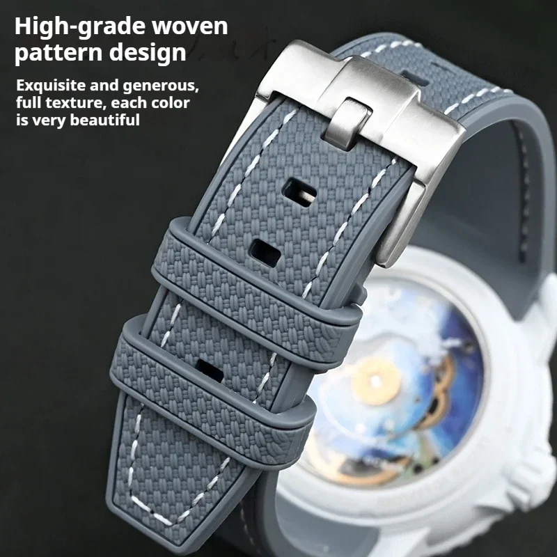 NEWEST Liquid Silicone Strap W - Fragance X บทวิจารณ์และราคา